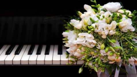 piano-flowers-02